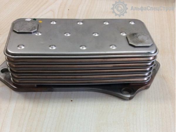 320/04138, 320/04115 Охладитель плиты JCB 3CX; JCB 4CX